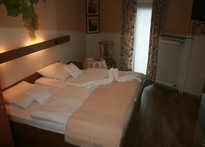 Mosel Weinhotel Steffensberg 3*