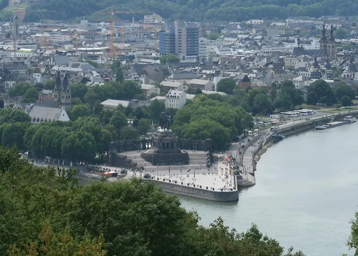 Hotell Mosel Weinhotel Steffensberg 3*