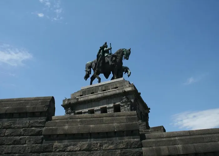 Mosel Weinhotel Steffensberg ホテル エンキルヒ