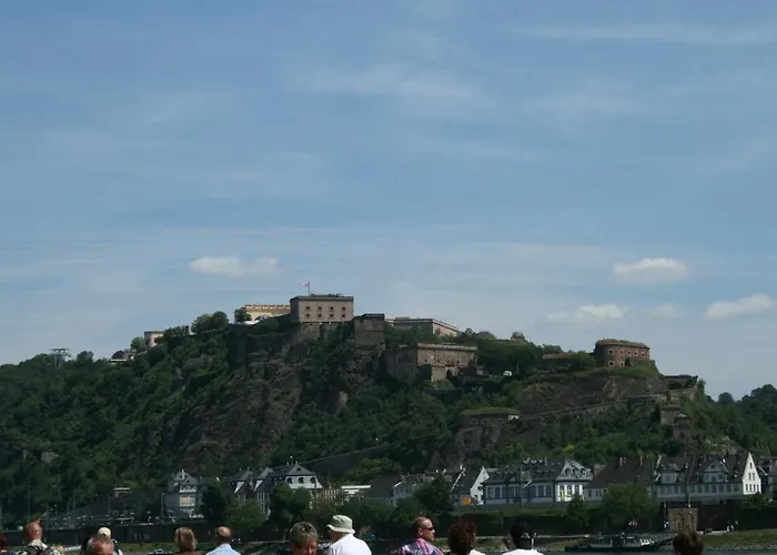 ホテル Mosel Weinhotel Steffensberg